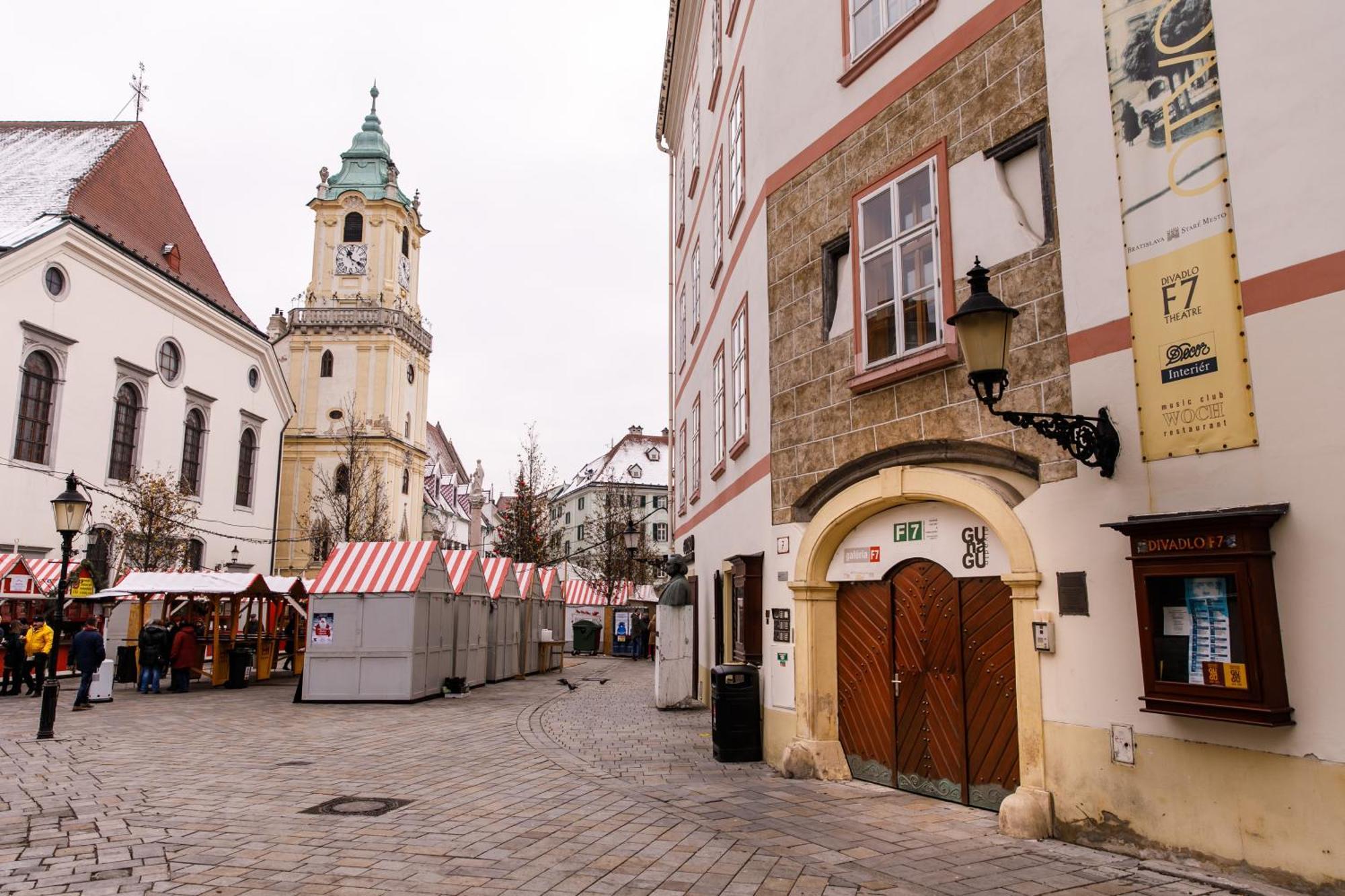 Apartment Lea - Old Town Bratislava Ngoại thất bức ảnh